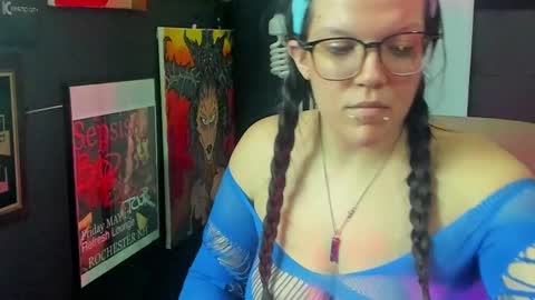 Goddess Nola online show from 03.06.25