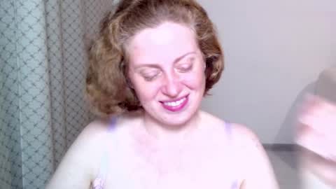 Ella online show from 10.31.25