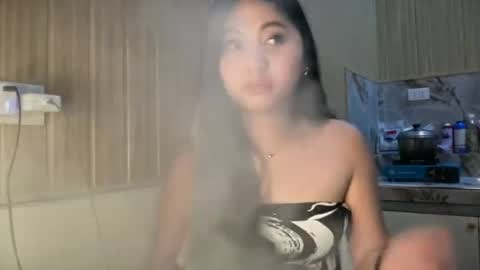 Snapshot of thelifeof_kiara chatting on 07.16.26 thelifeof_kiara online show from 07.16.26