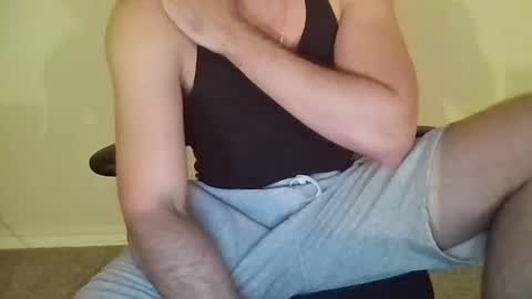 Snapshot of themikeorlando chatting on 03.27.26 TheMikeOrlando online show from 03.27.26