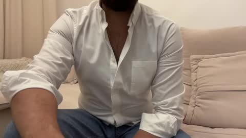 TheMonarchGoat online show from 01.12.25