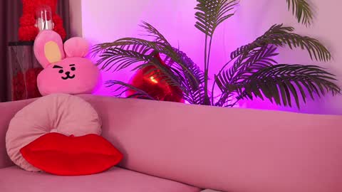 Deea  online show from 01.16.25