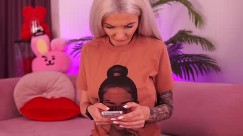 Deea  online show from 01.31.25