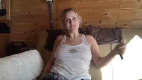 Snapshot of therealtinkerbell420 chatting on 01.24.25 therealtinkerbell420 online show from 01.24.25