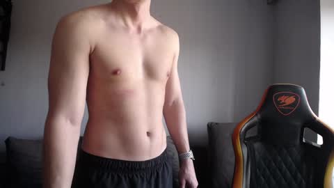 Nick   online show from 02.08.25