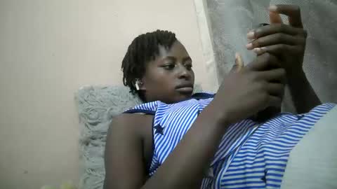 Snapshot of therry_heart chatting on 02.07.26 hearty online show from 02.07.26