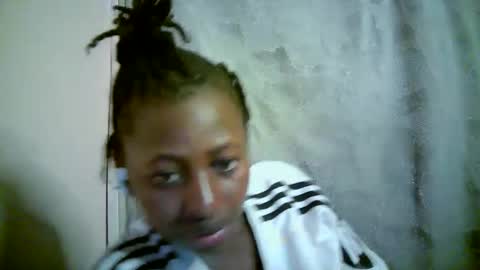 Snapshot of therry_heart chatting on 02.09.26 hearty online show from 02.09.26