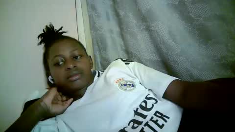 Snapshot of therry_heart chatting on 02.11.26 hearty online show from 02.11.26