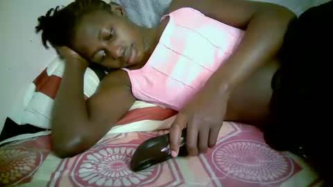 Snapshot of therry_heart chatting on 02.12.26 hearty online show from 02.12.26