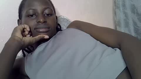 Snapshot of therry_heart chatting on 03.21.26 hearty online show from 03.21.26