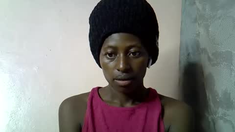 Snapshot of therry_heart chatting on 03.24.26 hearty online show from 03.24.26