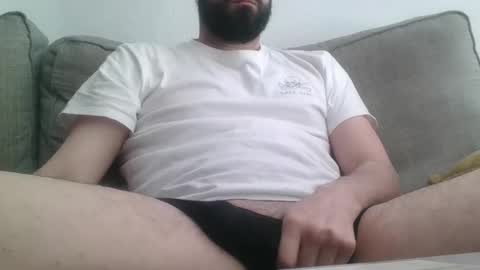 Snapshot of thesaint84 chatting on 02.08.25 Saint online show from 02.08.25