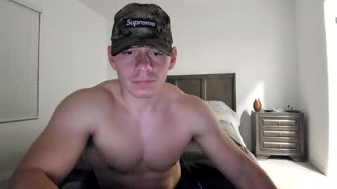 Snapshot of theshortking01 chatting on 02.26.26 TheShortKing1 online show from 02.26.26