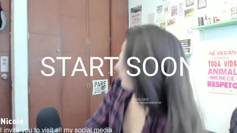 Nicole online show from 02.11.25