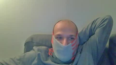 Scarf guy online show from 02.25.25
