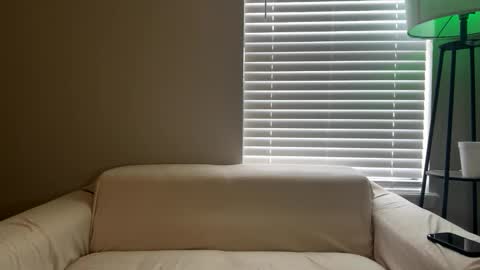 Snapshot of theviberoom chatting on 11.19.25 The Vibe Room online show from 11.19.25