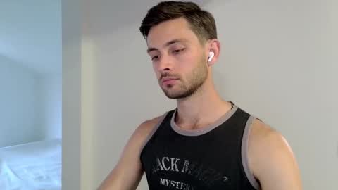 The Waiter online show from 11.22.25