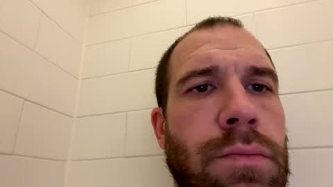 Snapshot of thewiggler32 chatting on 01.10.26 thewiggler32 online show from 01.10.26