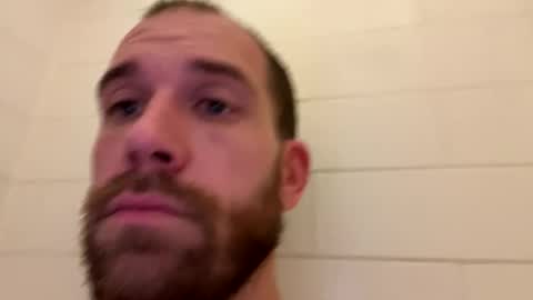 Snapshot of thewiggler32 chatting on 01.15.26 thewiggler32 online show from 01.15.26