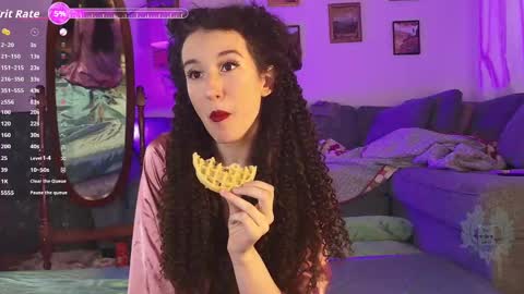 Snapshot of thewillownest chatting on 11.07.25 thewillownest online show from 11.07.25