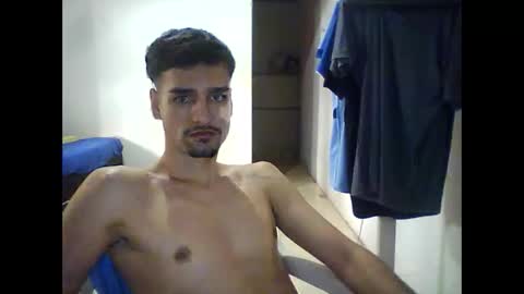 Snapshot of thiago22bk chatting on 11.20.25 thiago22bk online show from 11.20.25