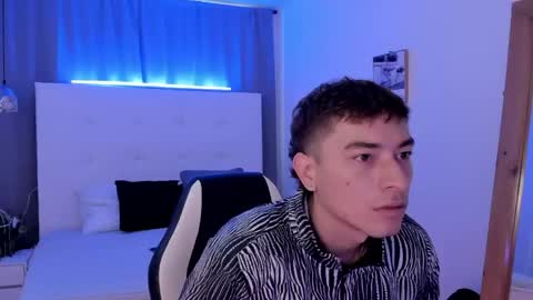 Thiago  online show from 04.18.26
