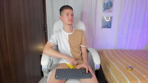 Manuel online show from 09.21.25