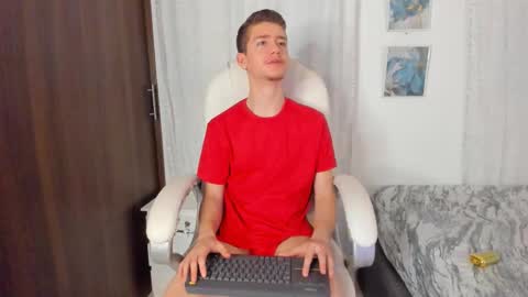 Manuel online show from 10.07.25