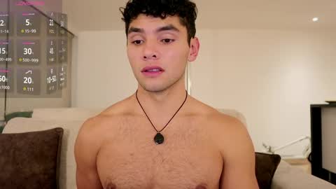 Snapshot of thiago_l chatting on 05.01.26 Just Thiago online show from 05.01.26
