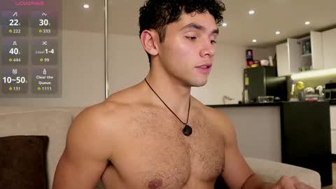 Snapshot of thiago_l chatting on 05.29.26 Just Thiago online show from 05.29.26