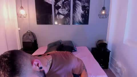 Snapshot of thiago_nowak2 chatting on 12.10.24 Thiago online show from 12.10.24