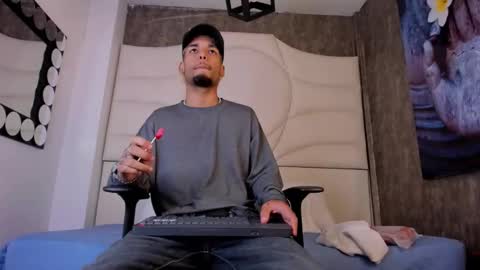 ThiagoFerreti online show from 09.11.25