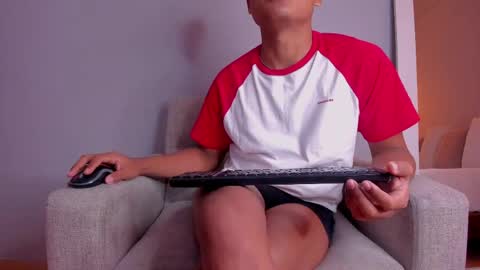 thiagovega_ online show from 04.22.26