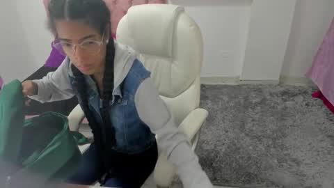 thianahorny online show from 01.16.26