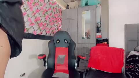 Snapshot of thiara_veky chatting on 02.14.26 Thiara online show from 02.14.26