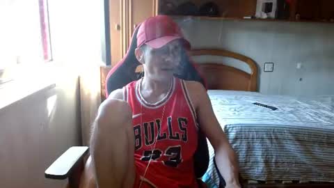Latino 8.5 inches online show from 06.15.26