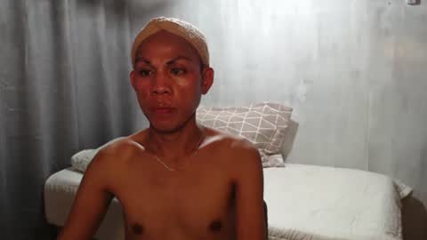 gil online show from 04.17.26