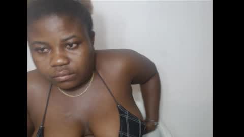 Snapshot of thickebonny7 chatting on 02.03.26 thickebonny7 online show from 02.03.26