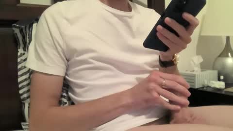 Snapshot of thickveinyuncutbwc chatting on 02.19.25 thickveinyuncutbwc online show from 02.19.25