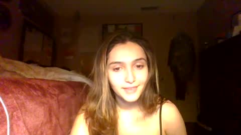 Snapshot of thickyvicky2223 chatting on 12.20.24 ThickyVicky online show from 12.20.24