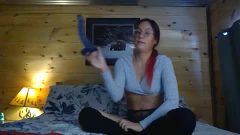 Snapshot of thicwhtcock chatting on 02.26.26 MissBear online show from 02.26.26