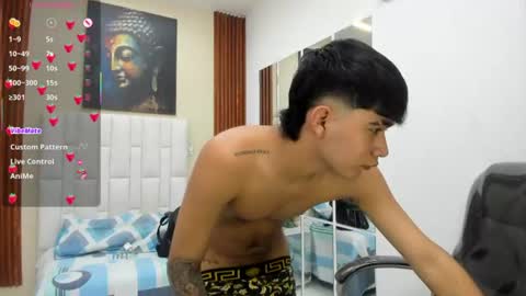  THIAGO COLLINS  online show from 06.25.26