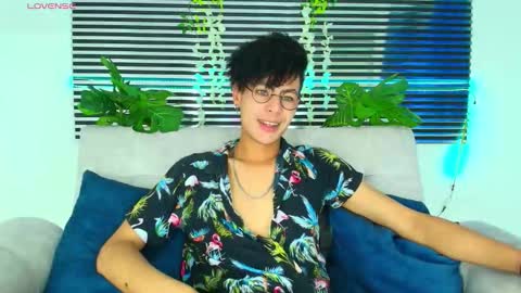 Thiago Saenzz online show from 02.04.26