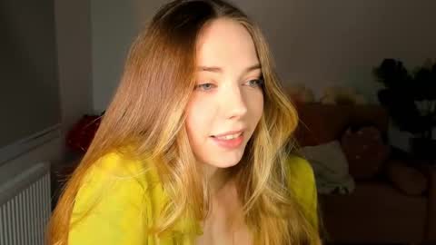 Amelia  shows on mondays fridays and sundays  if anything changes im giving updates on my fansly  online show from 03.03.25