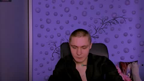 thomas_crow online show from 02.22.26