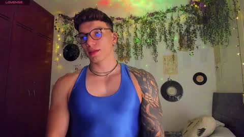 Thomas Grey online show from 01.25.25