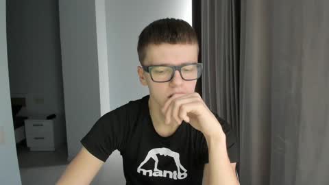 Tomas online show from 12.10.24