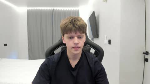 Tomas online show from 04.17.26