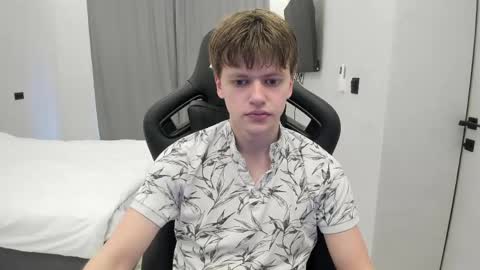 Tomas online show from 04.19.26