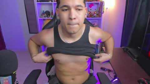 Thomas online show from 04.08.26